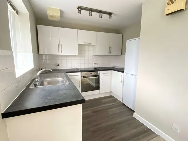 Tuscany Gardens, Crawley, RH10, photo 3