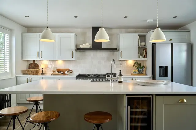 Johnson Place, Henley-in-Arden, B95, photo 3