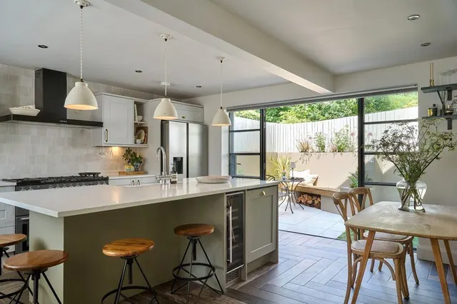Johnson Place, Henley-in-Arden, B95, photo 2
