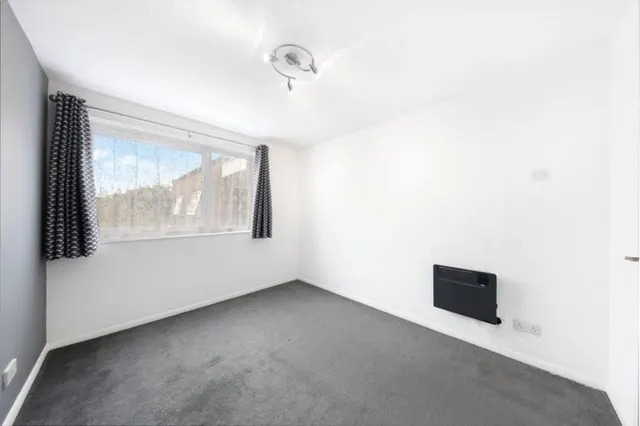 Hansart Way, Enfield, EN2, photo 3