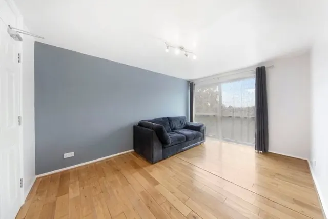 Hansart Way, Enfield, EN2, photo 2