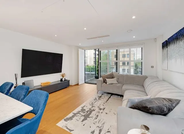 Granville Road, Childs Hill, NW2, photo 1