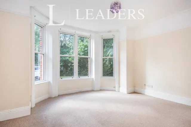Wellington Road, Bournemouth, BH8, photo 2