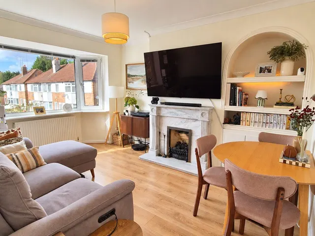 St. Marks Close, New Barnet, EN5, photo 1