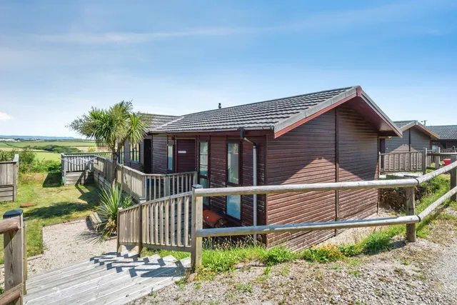 Holiday Park, Millbrook, PL10, photo 1