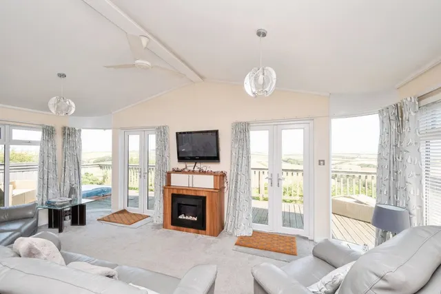 Holiday Park, Millbrook, PL10, photo 2