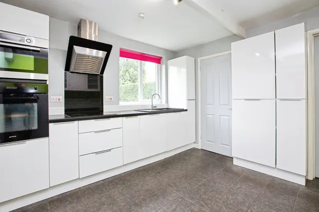 Addison Villas, Eastwood, NG16, photo 3