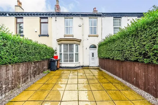 Church Road, Waterloo, L22, photo 1