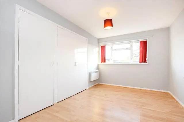 Edenside Road, Bookham, KT23, photo 2