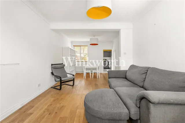 Waltheof Avenue, London, N17, photo 3