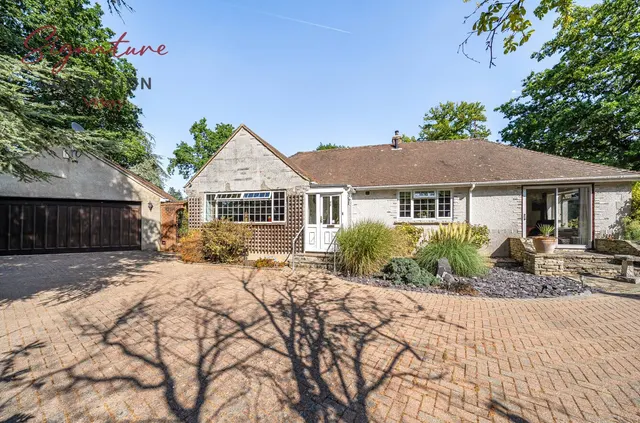 Portesbery Road, Camberley, GU15, photo 1
