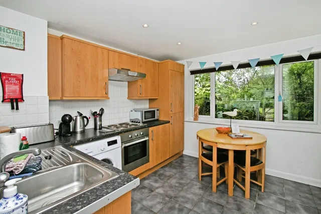 Manor Villas, Atlantic Reach, TR8, photo 3