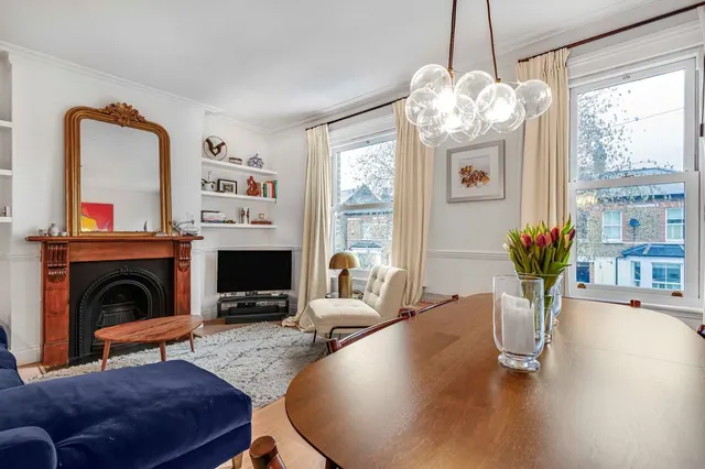 Fernlea Road, SW12, photo 3