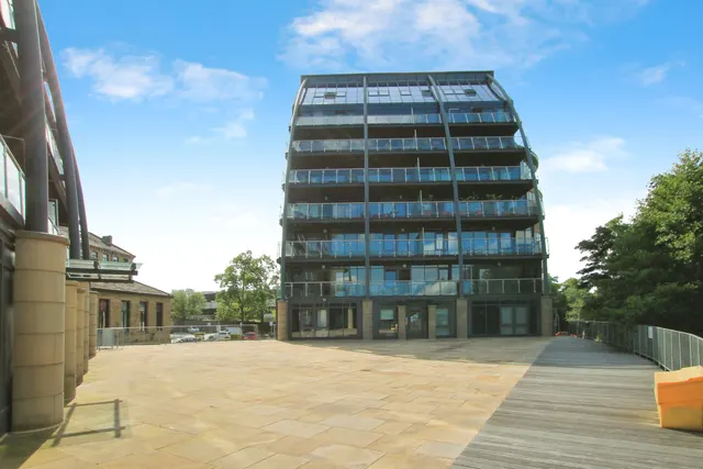 Victoria Mills, Salts Mill Roa, BD17, photo 1