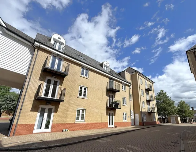 Grosvenor Place, East Street, photo 1