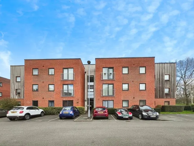 Hartley Court, Stoke-on-Trent, ST4, photo 1