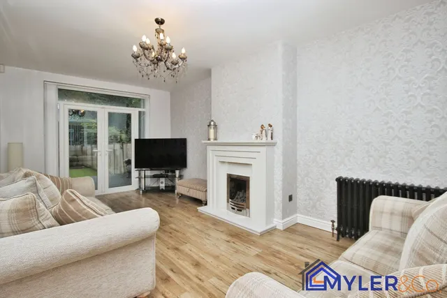 Dykin Road, Widnes, photo 2