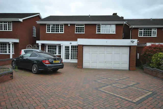 Hawkeswell Close, Solihull, photo 1
