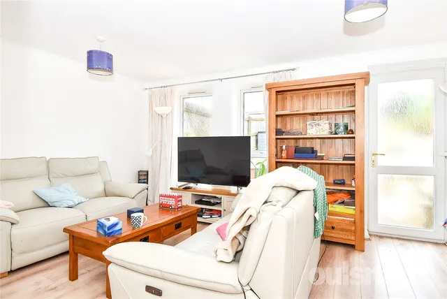 Photo 3 — Wellesley Gardens, Moseley, Birmingham, B13 9YY
