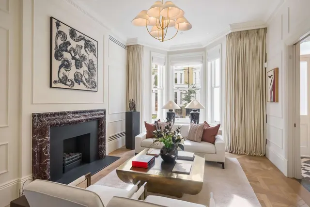 Photo 2 — Tregunter Road, London, SW10 9LQ