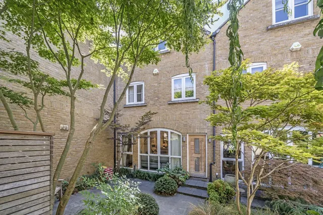 Theed Street, SE1, photo 1