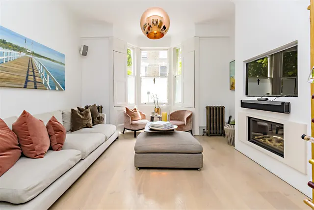 Woodsome Road, London, NW5, photo 1