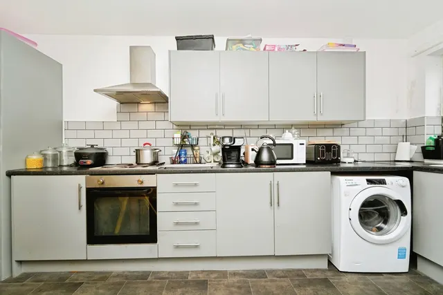 Photo 3 — Theresa Street, Gloucester, Gloucestershire, GL1