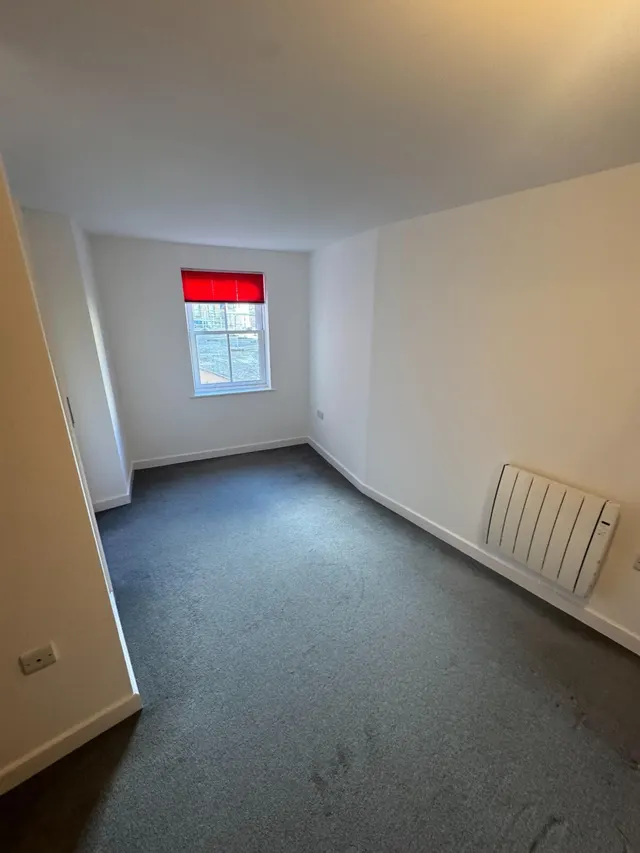 Photo 3 — Charlotte Court, Margate, CT9