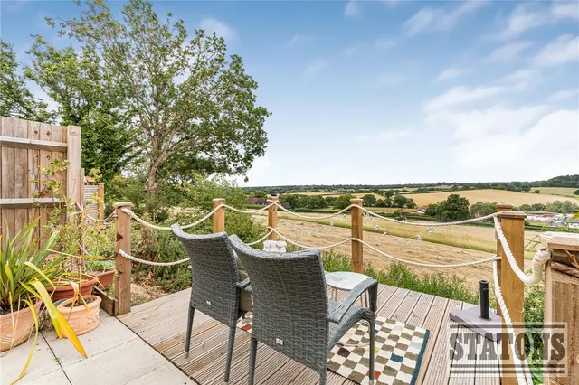 Sika Gardens, Enfield, EN2 8GP, photo 1