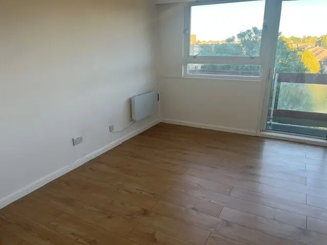 Grange Vale, Sutton, SM2, photo 2