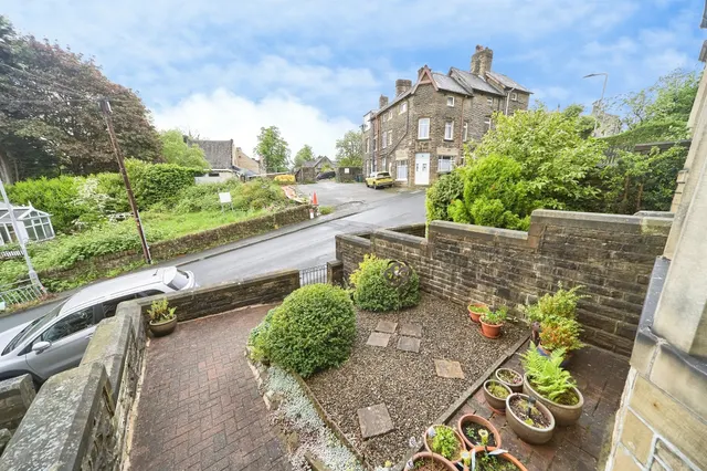 Photo 2 — Green Head Lane, Keighley