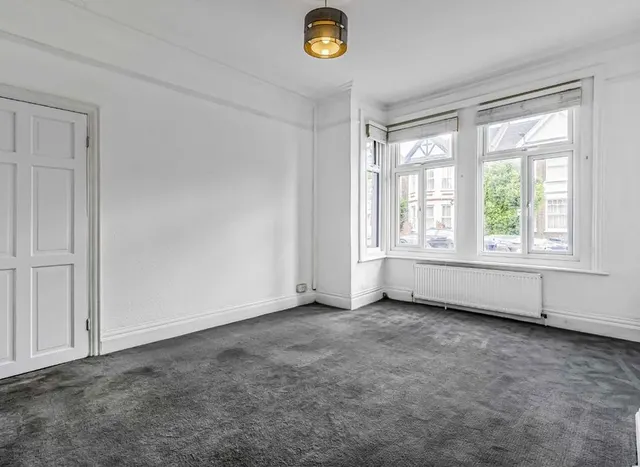 Photo 2 — Audley Road, Hendon, NW4