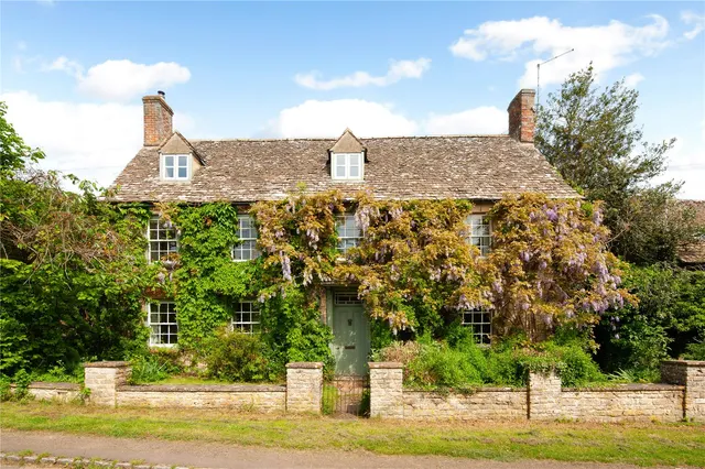 Photo 3 — High Street, Finstock, Chipping Norton, Oxfordshire, OX7 3DW