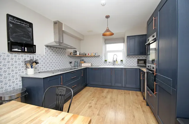 Cambrian Terrace, Criccieth, photo 3