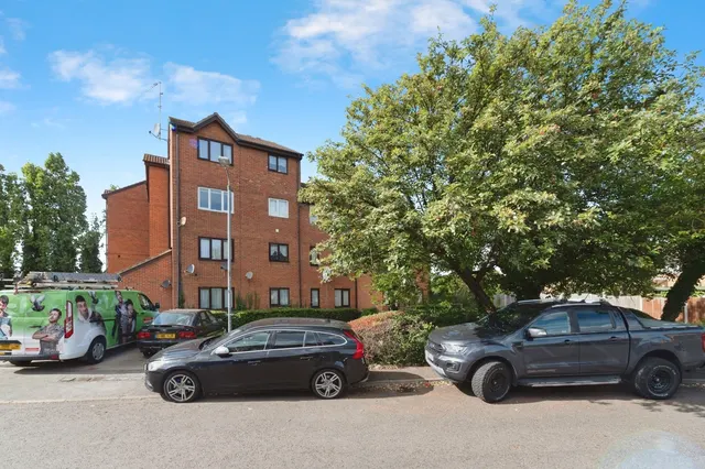 Porter Close, Grays, Essex, RM20, photo 1