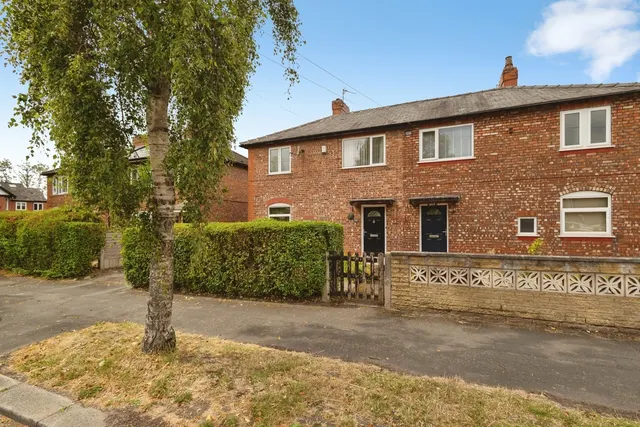 Parrs Wood Road, Manchester, Greater Manchester, M20, photo 1