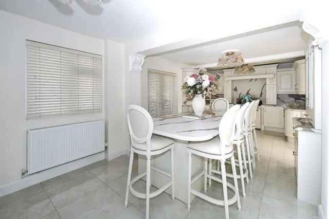 Watling Street, Hinckley, LE10, photo 3