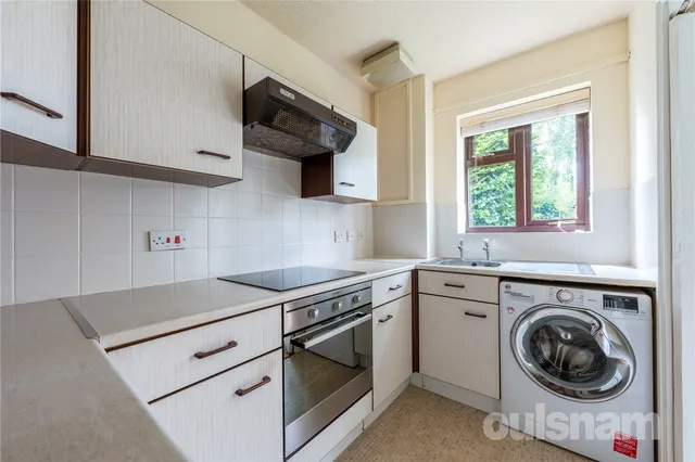Photo 3 — Manor House Close, Weoley Castle, Birmingham, B29 5LA