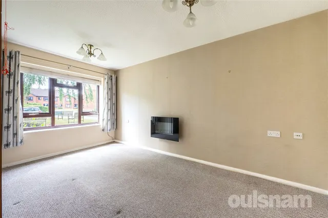 Photo 2 — Manor House Close, Weoley Castle, Birmingham, B29 5LA