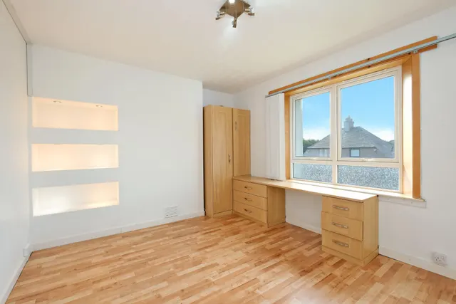 Tullos Place, Torry, AB11, photo 1