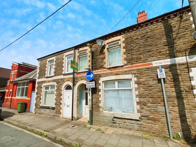 Windsor Street, Caerphilly, CF83, photo 1