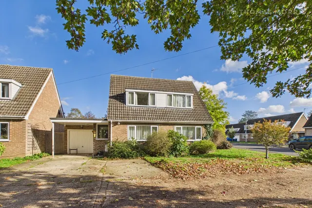 Greenway, Buckden, PE19, photo 1