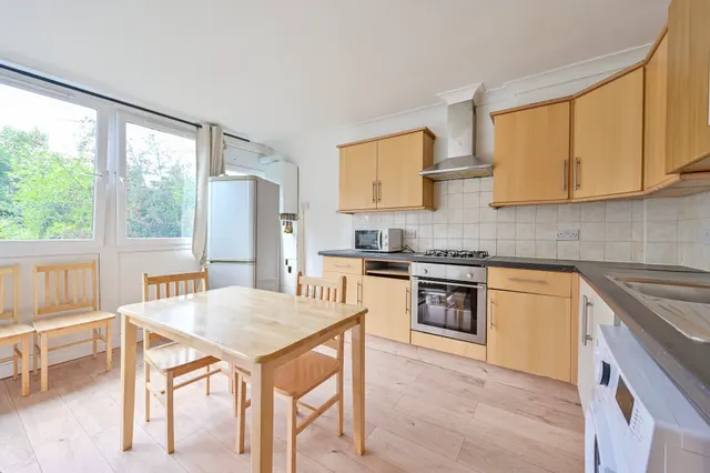 87 Ibsley Gardens, London, photo 1