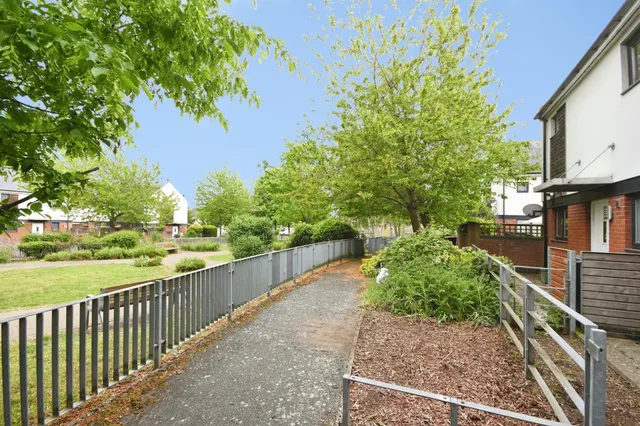 Photo 3 — Oak Tree Gardens, Braintree