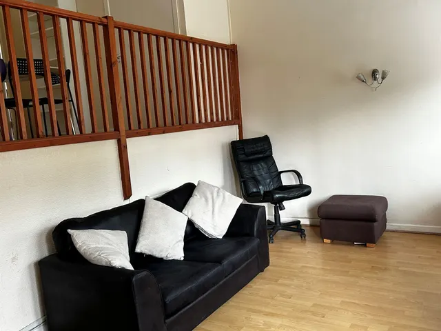 Wood Road, Pontypridd, CF37, photo 3