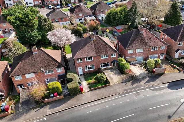 Kentwood Hill, Tilehurst, RG31, photo 1