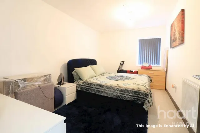Godfrey House, CM20, photo 3