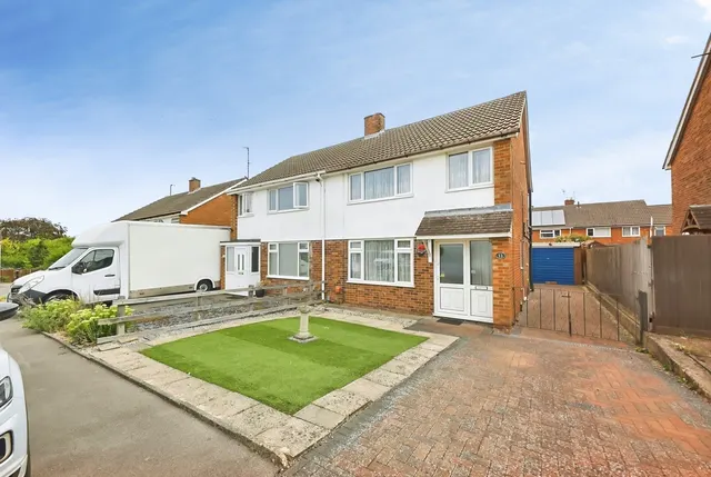 Grange Avenue, Northampton, Northamptonshire, NN5, photo 1