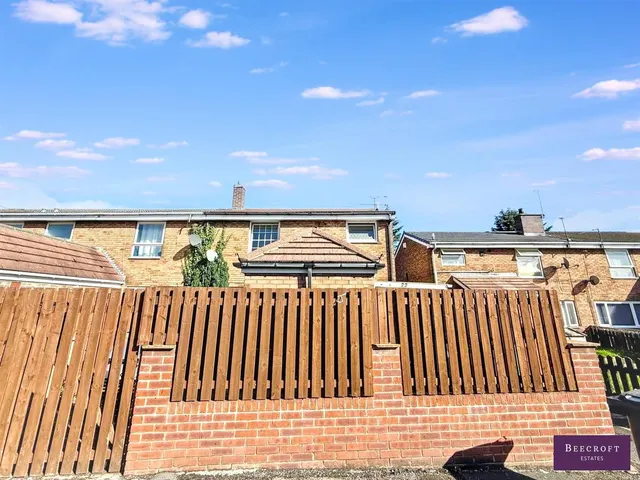 3 bedroom house, St. Barbaras Road, Darfield