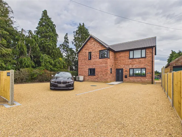 Mill Road, Bergh Apton, Norwich, Norfolk, NR15 1BQ, photo 1